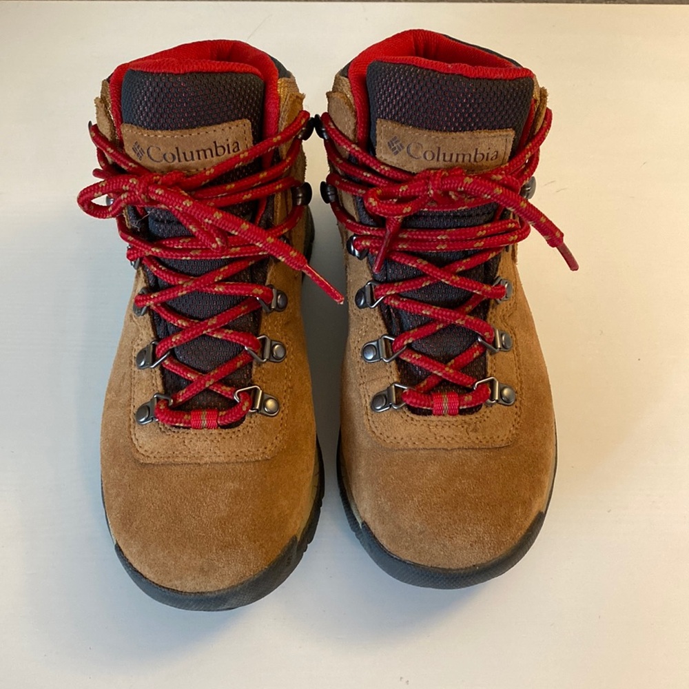 Columbia Women’s Hiking Boots